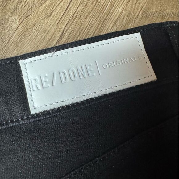 Re/Done | High Rise‎ Crop Button Fly Black Jeans - Picture 10 of 13